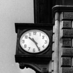 Orologio fermo dopo la strage alla stazione di Bologna del 2 agosto 1980